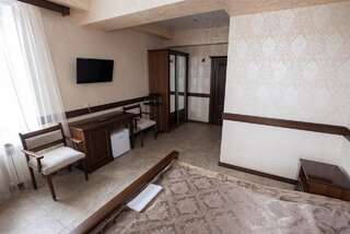 Гостиница Нитрон Саратов Стандарт двухместный с одной кроватью-4