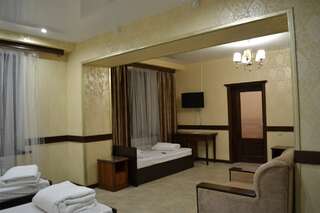 Гостиница Нитрон Саратов Стандарт 6-ти местный-4